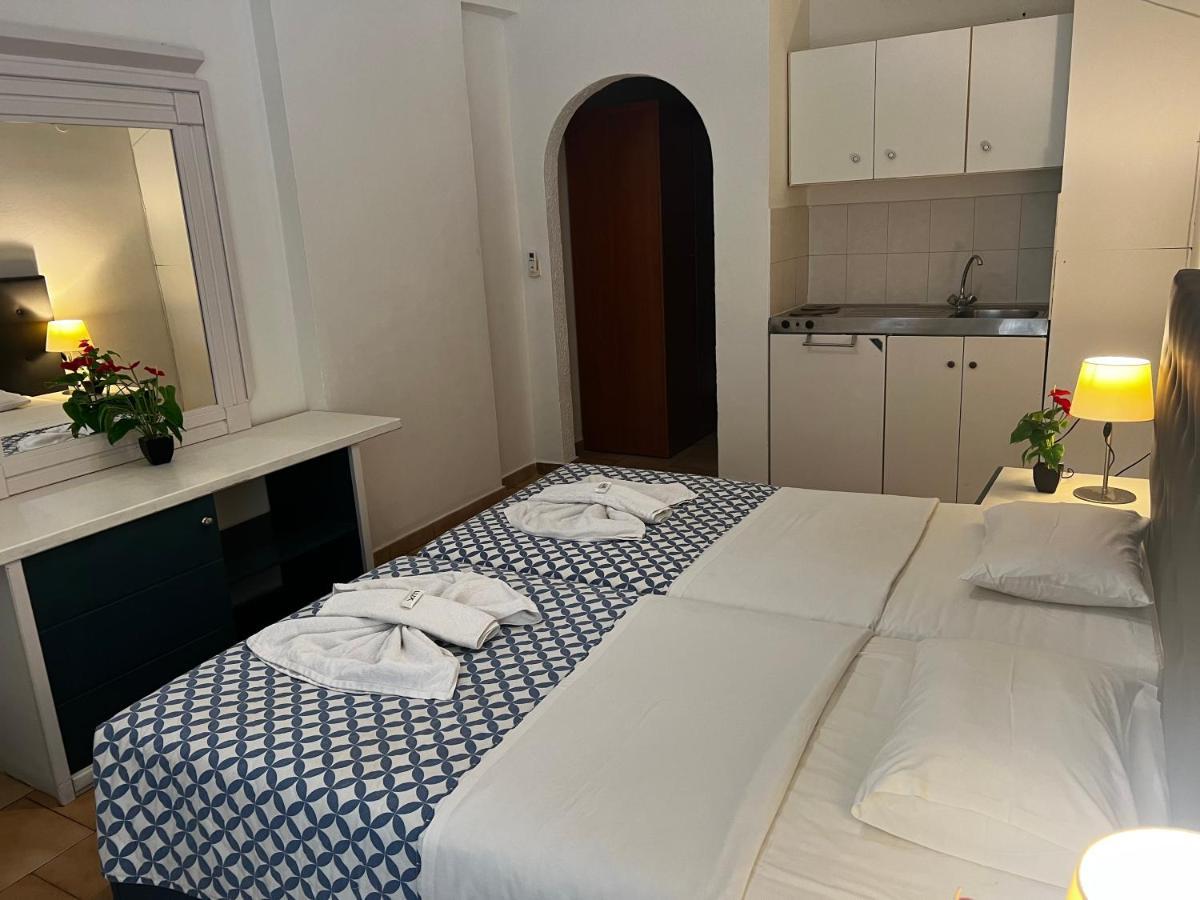 Golden Days Hotel Afantou Luaran gambar