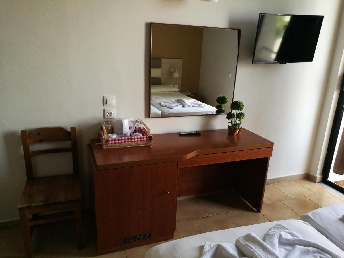 Golden Days Hotel Afantou Luaran gambar